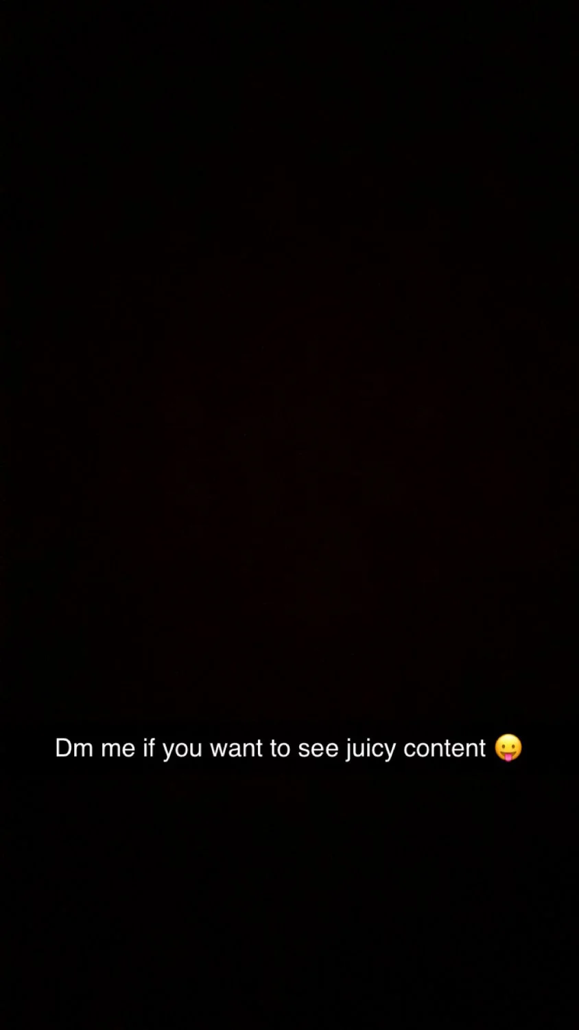 Dm if you’re horny main image