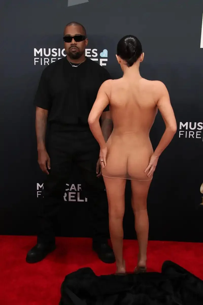 Bianca Censori on Grammys(Uncensored)Video+Album image 19