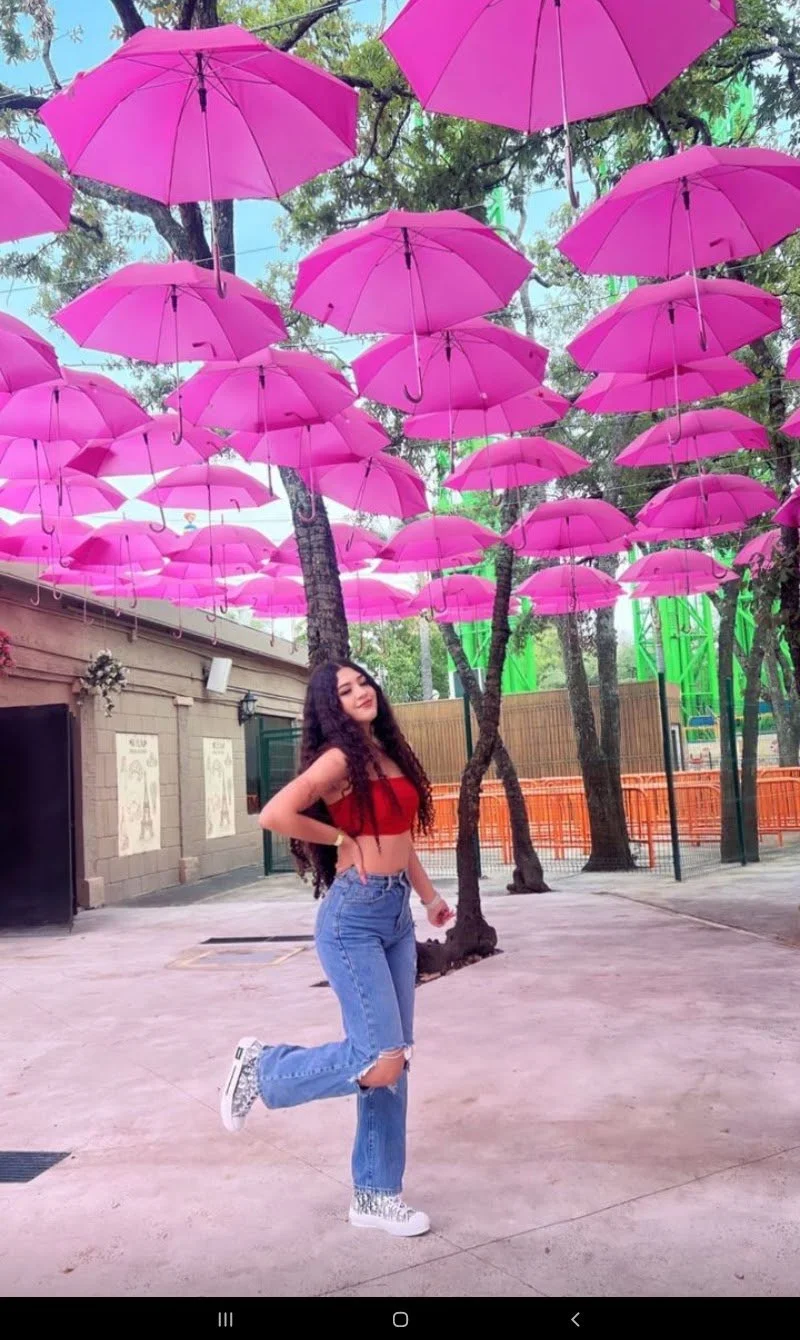 Karen osuna putita mexicana de 19 años image 15