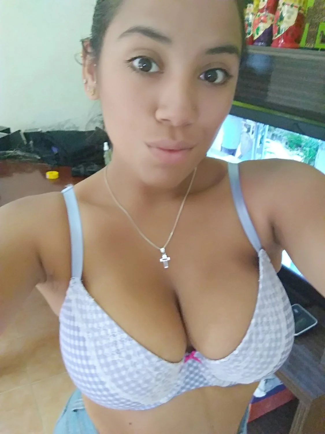 Mayvi image 39