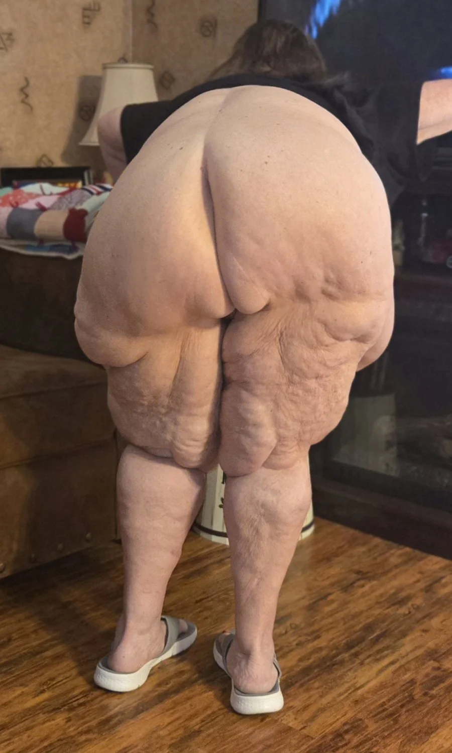 Bbw saggy fat naughty hotwife image 7