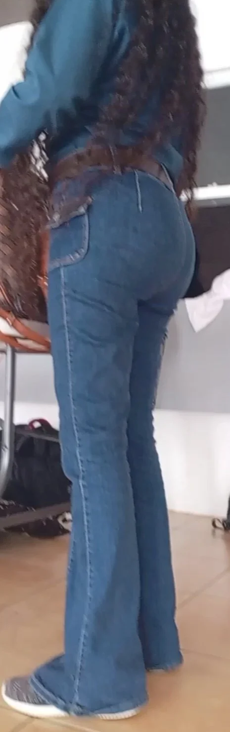 Perfect ass in public girl in jeans very hot + rip pants image 4