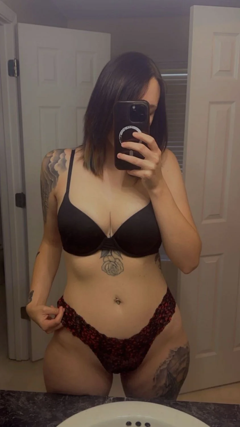 Tinder Slut image 21