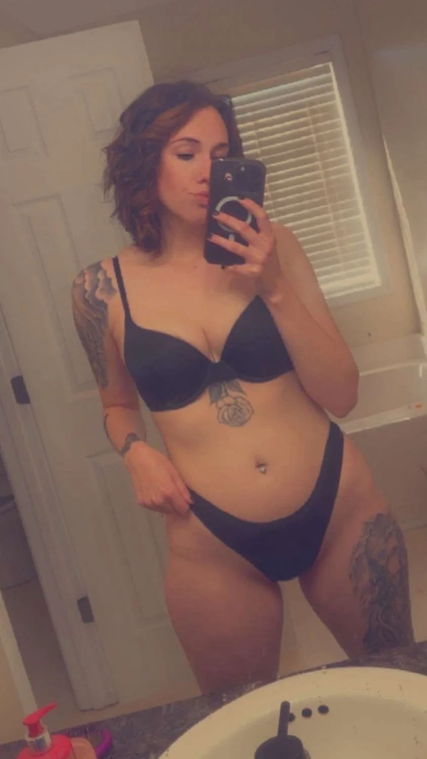 Tinder Slut image 22