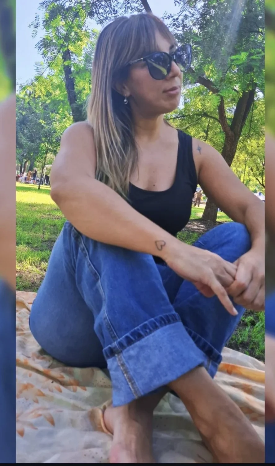 Zorra culona muslona vertedero de semen image 16