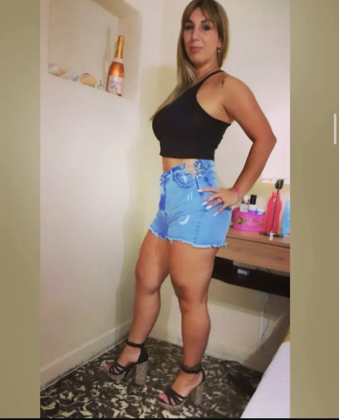 Zorra culona muslona vertedero de semen image 21