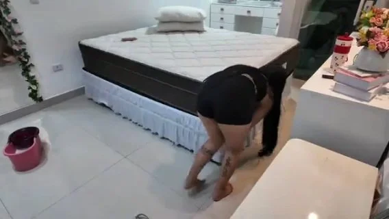 Yt Rotin^ image 3