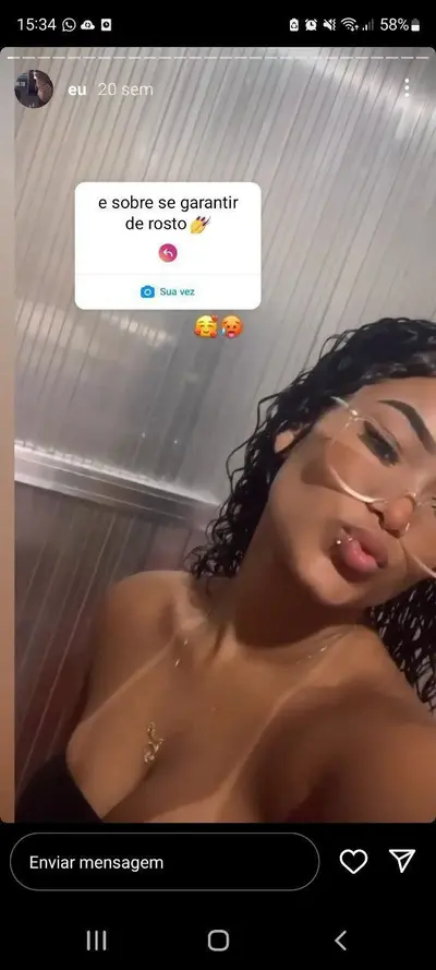 Moreninha Delicinha famosinha do insta 😋 🤤 🔥 😈 cover image