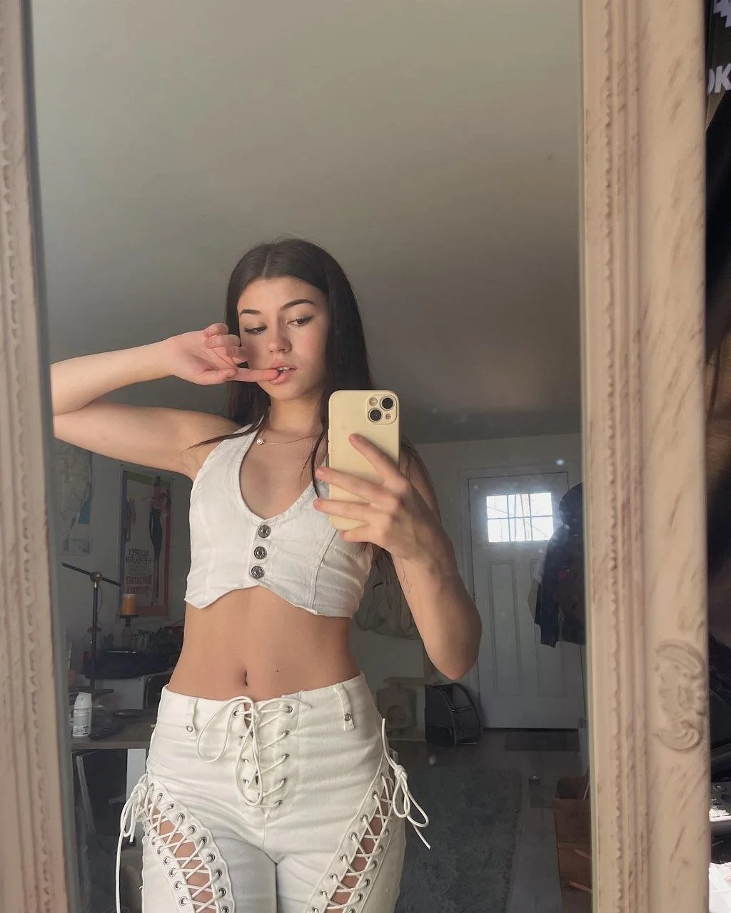Tiktok goddess Ava Rose goon fuel image 20