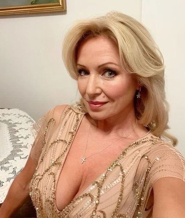 more milfs image 14
