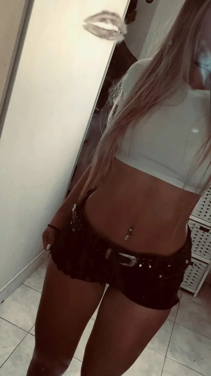 Martina argentina muy rica calienta vergas image 17