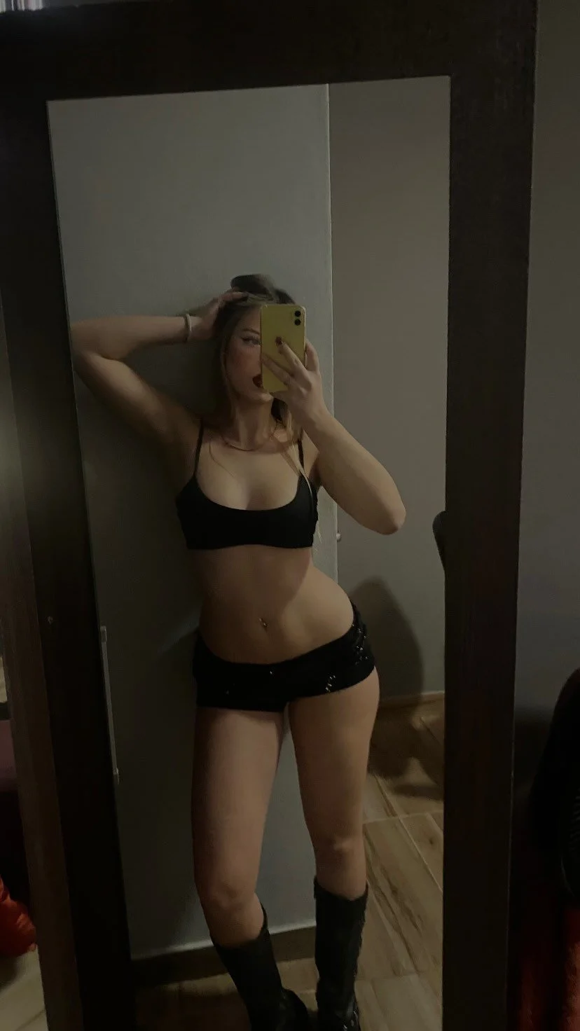 Martina argentina muy rica calienta vergas image 7