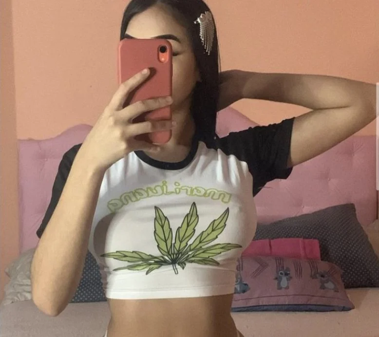 Novinha branquinha gostosa adora manda nudes pro amante!!! novinha, vazou, vazada, amador, vazados image 4