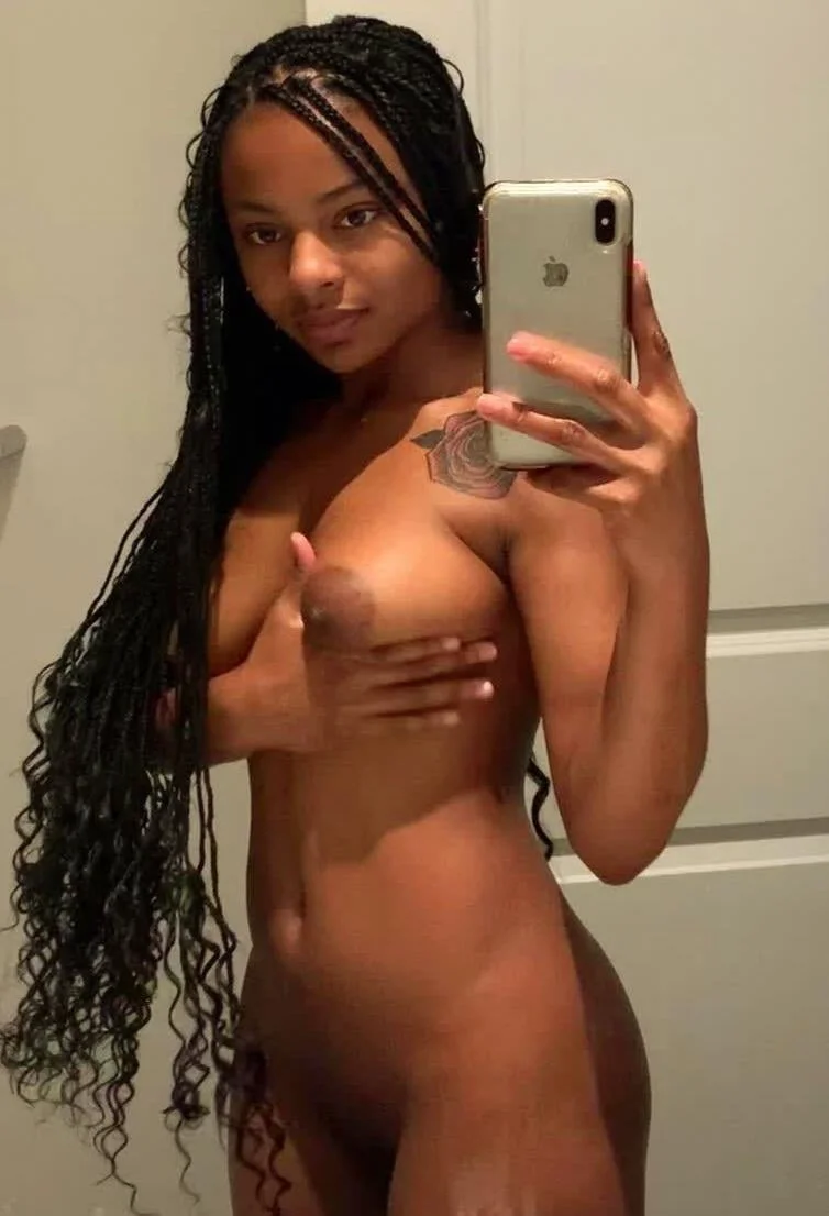 Brown baddie image 15