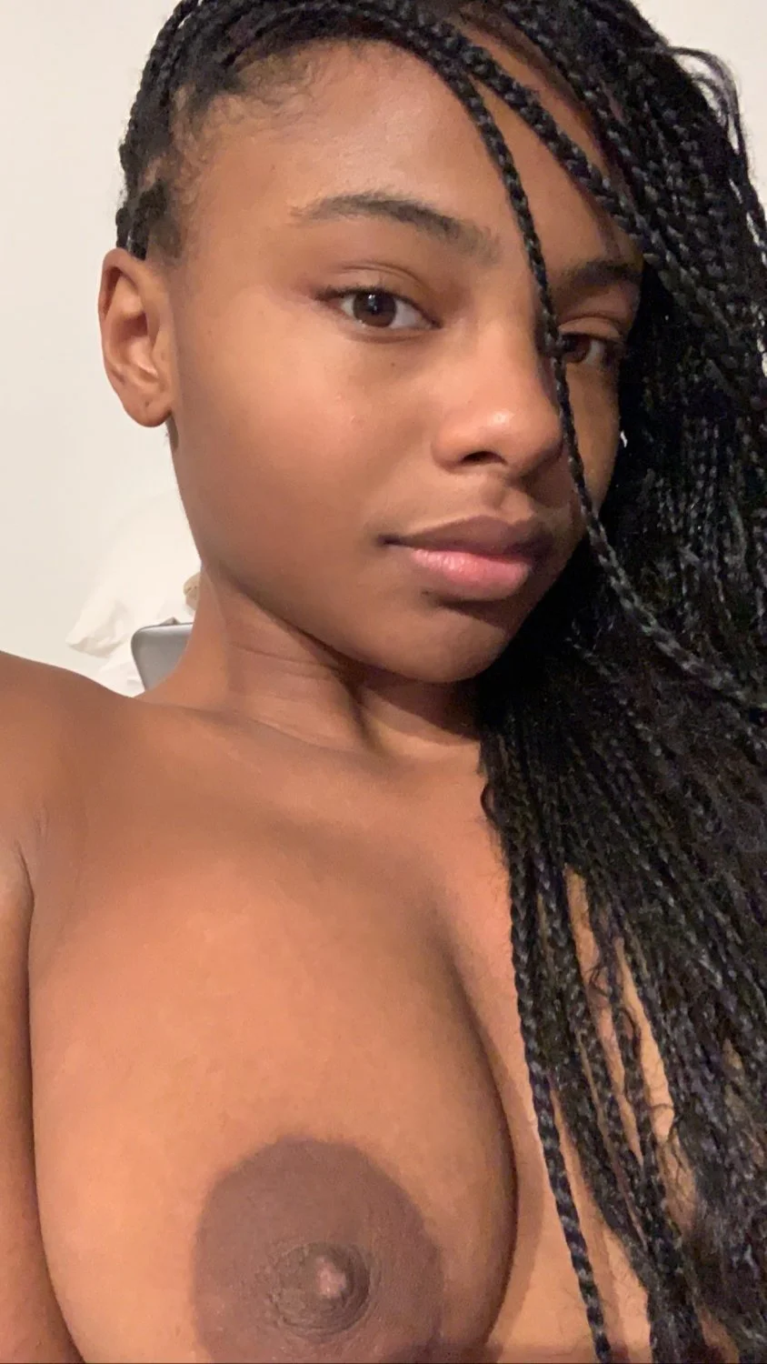 Brown baddie image 17