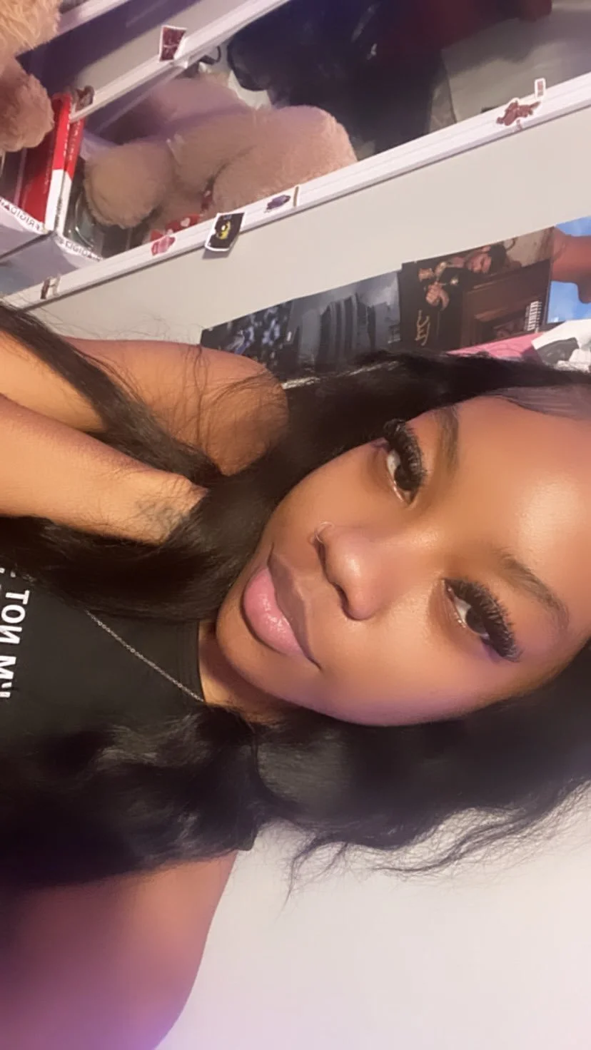 Fine girls on X image 3