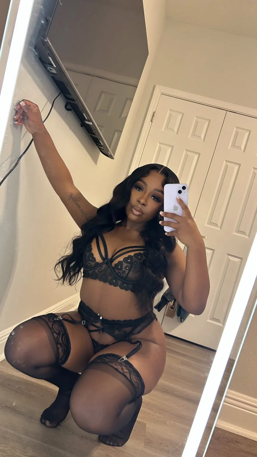 Fine girls on X image 4