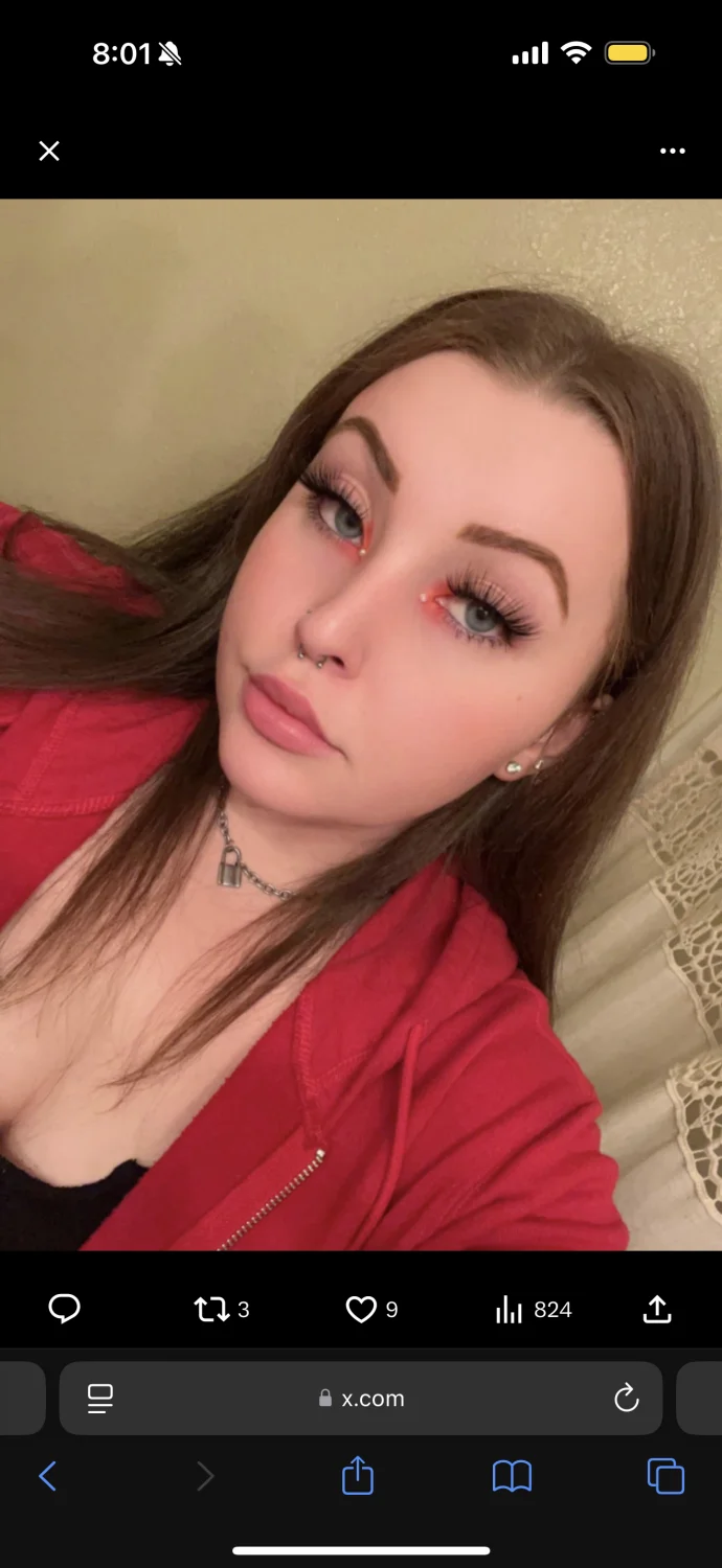 xplicitshae- she used to post on a onlyfans but then quite, if anyone has more please send!!! image 3