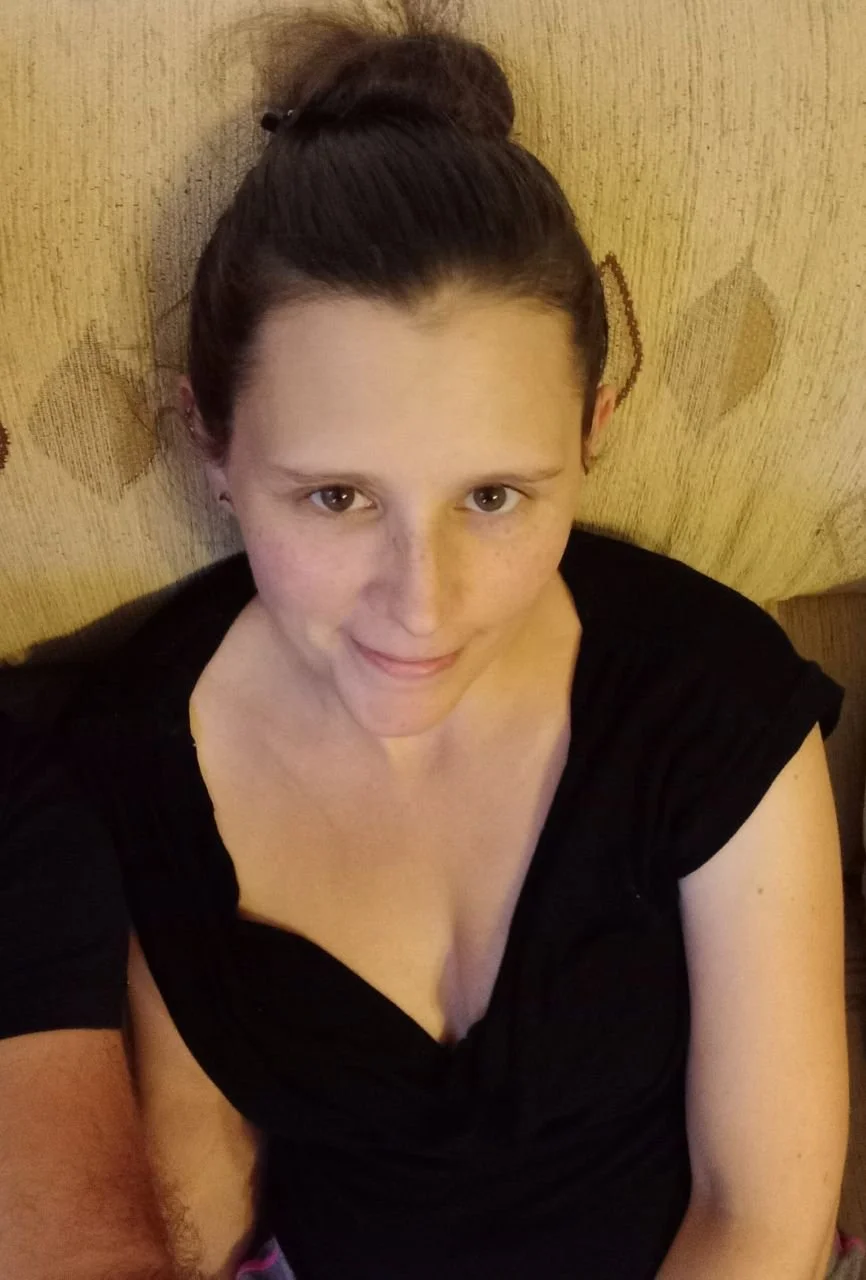 Sweet slut Doris exposed - kik giggleypiggy to expose your slut image 13