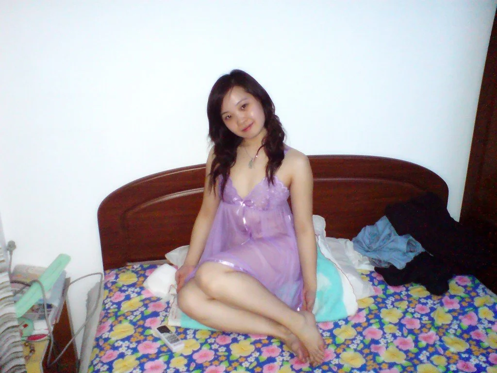 Chinese amateur milf 41 image 19