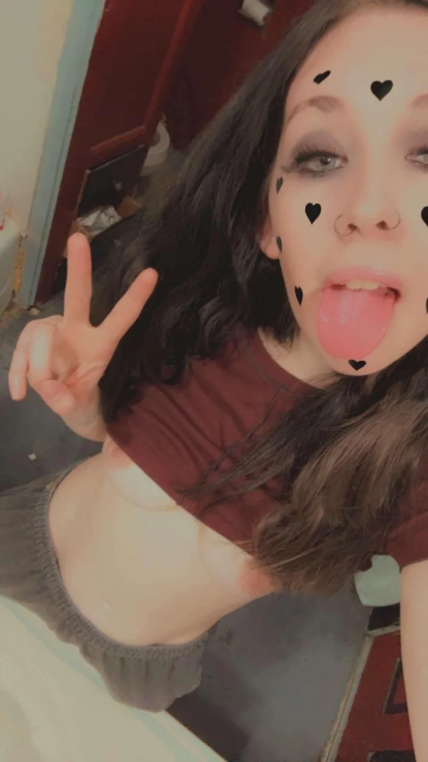 18++ image 2