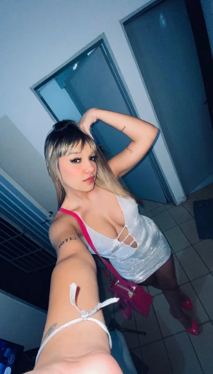 Nadina Zarate image 20