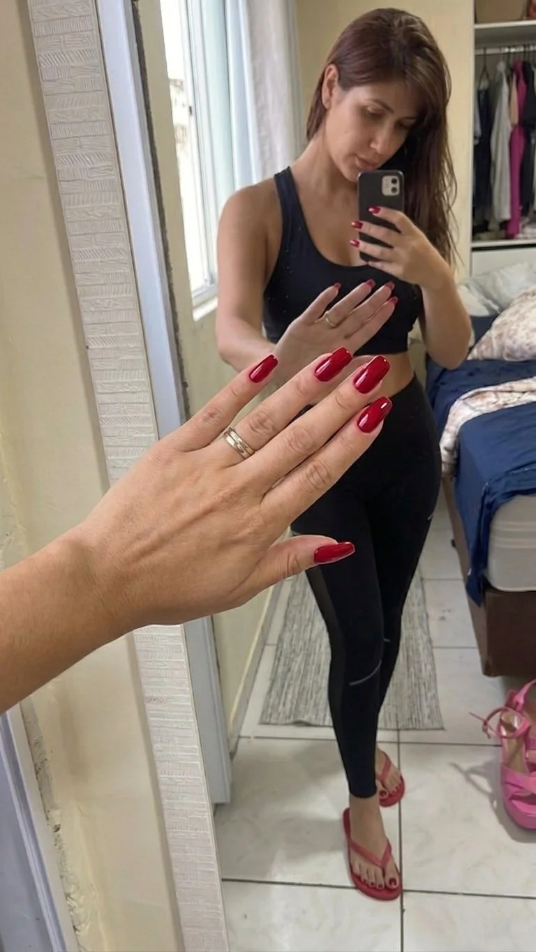 Hoje não é dia do corno e dia do namorado aproveitar da putinha e dar muito leite nos buraquinho image 12