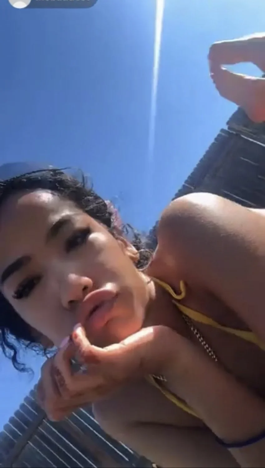 aya feet ss from video image 12