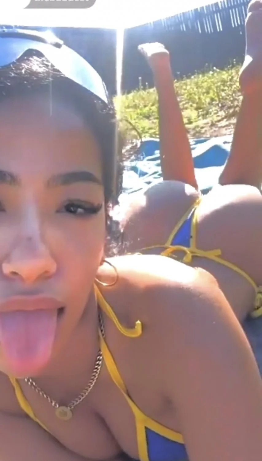 aya feet ss from video image 2