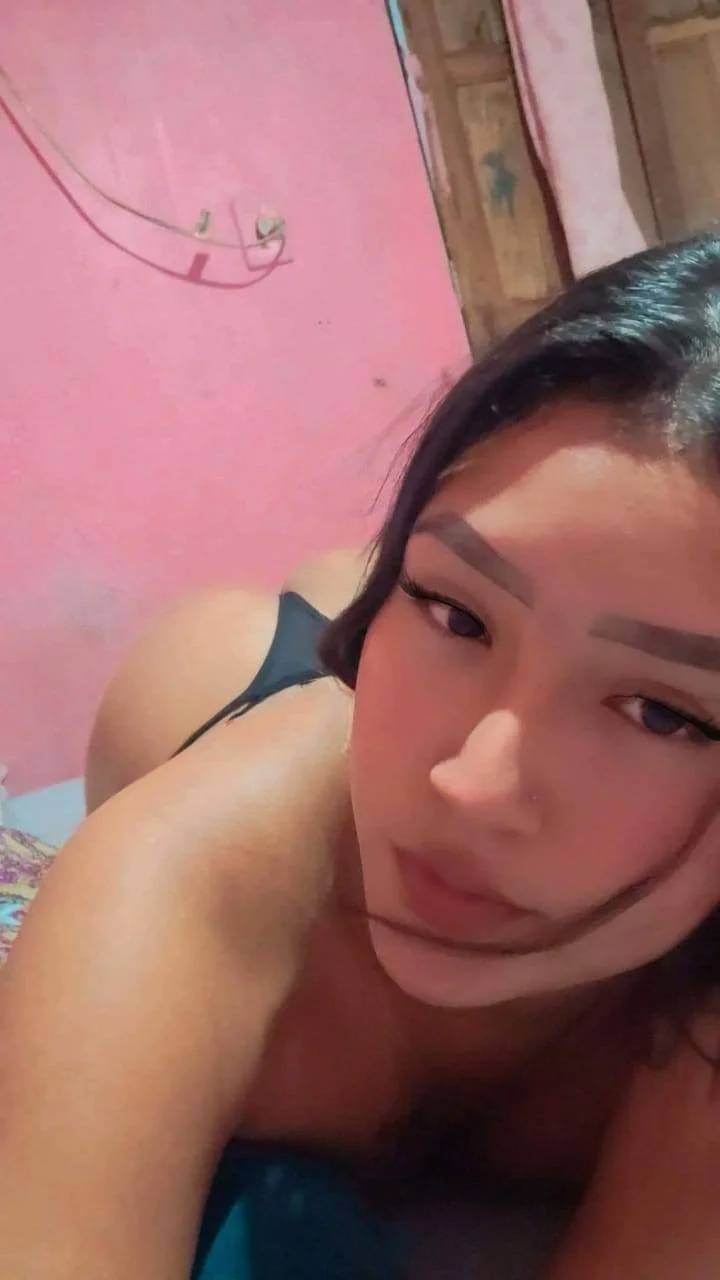 Raissa vazada. Deixe seu comentário pra ela ver image 5