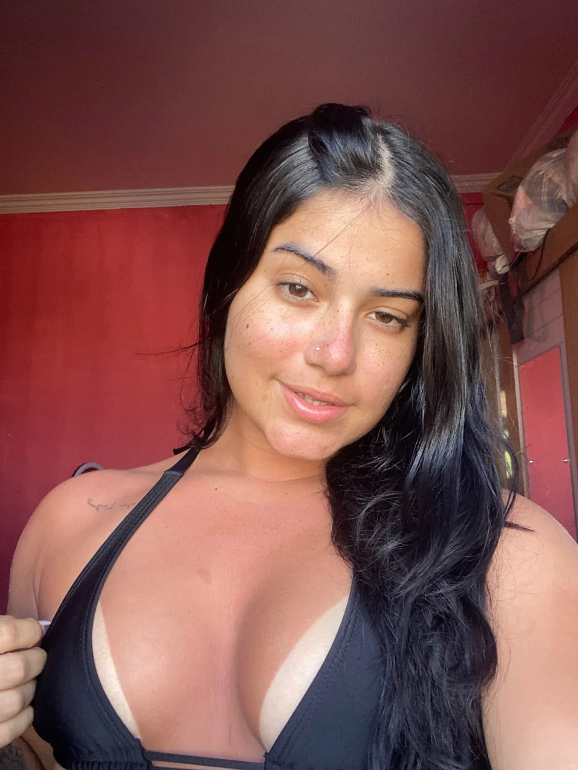 Leticia Morena muito gostosa image 6