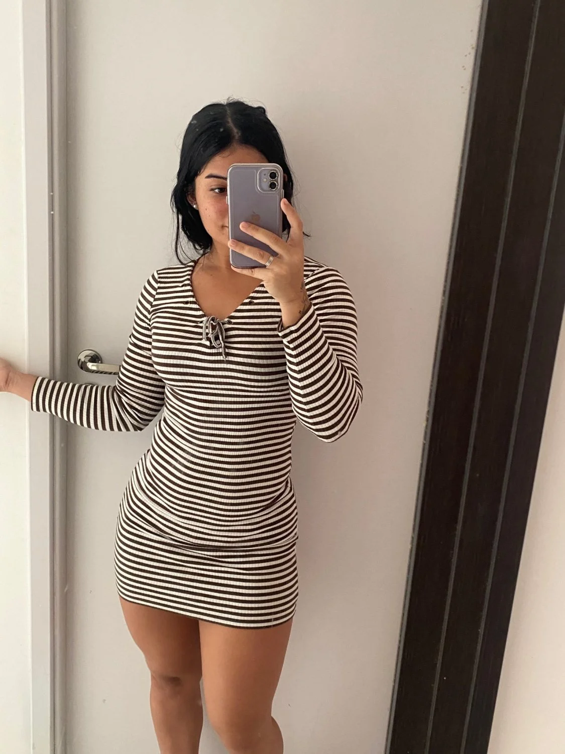 Leticia Morena muito gostosa image 8