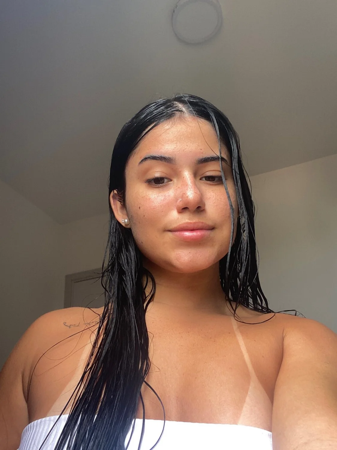 Leticia Morena muito gostosa image 9