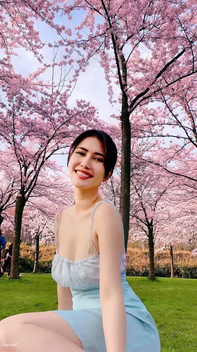 MILF Vietnam Annie Huỳnh Anh cover image