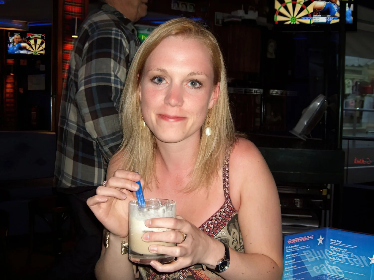 Naked MILF Carrie image 13