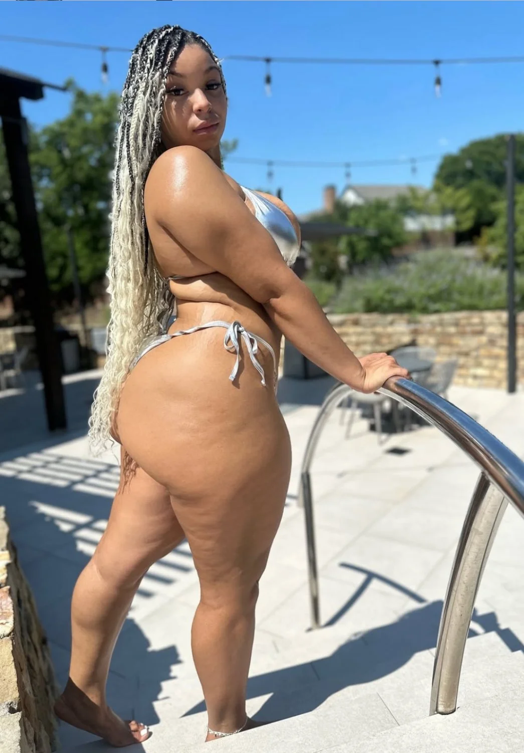 Amateur Mix latinas, ebony, snow bunnies etc. image 9