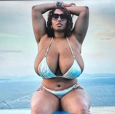 Thick and Sexy Ebony Latina Pawg Instabaddies cover image