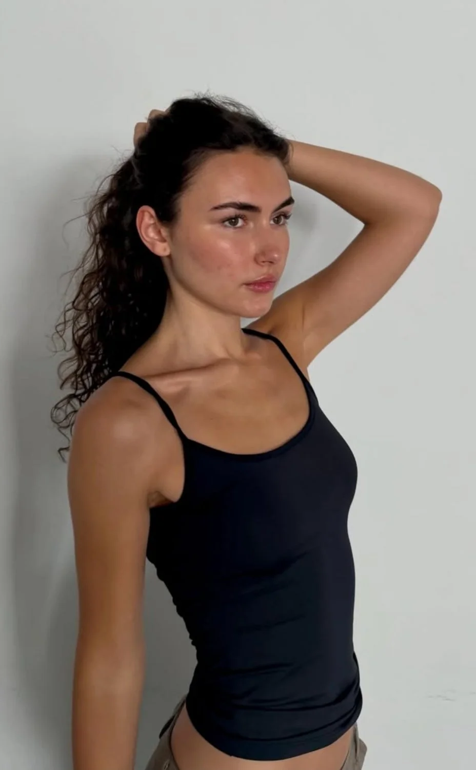 18 years old girl casting image 5