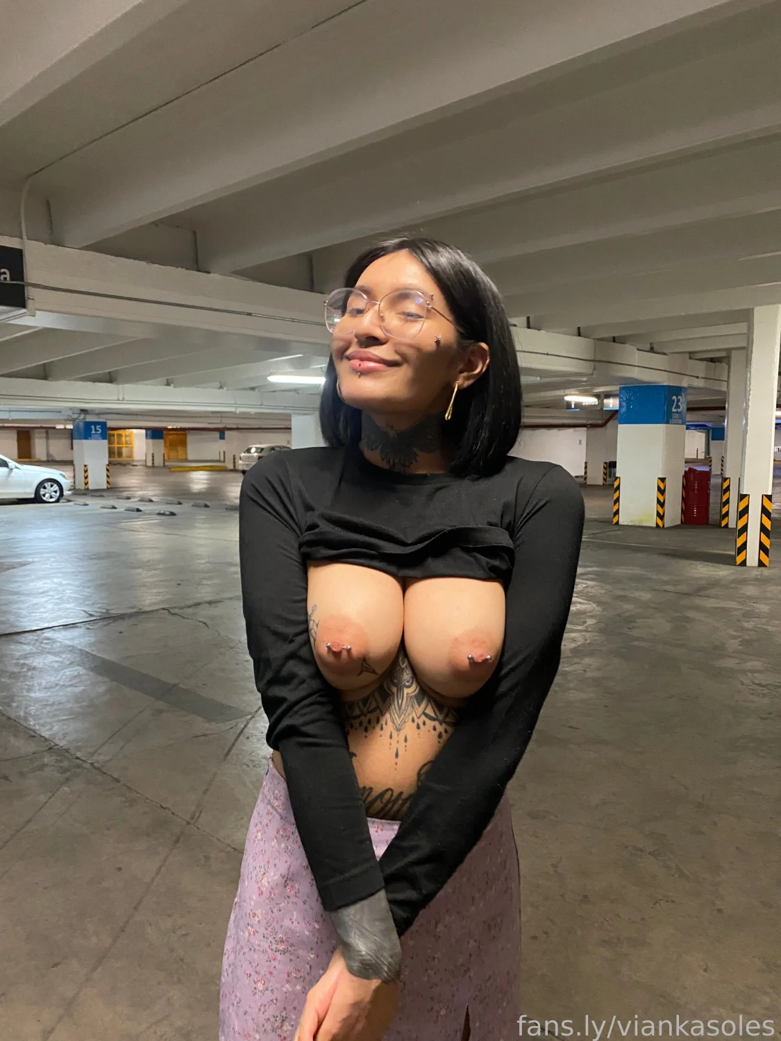 Latina Goth Feet and Deepthroats image 7