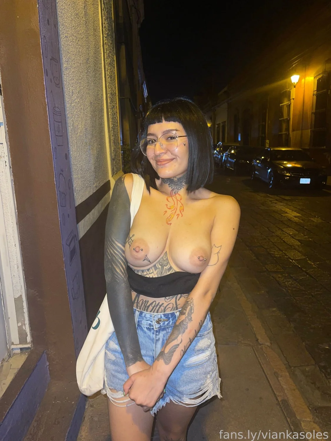 Latina Goth Feet and Deepthroats image 8