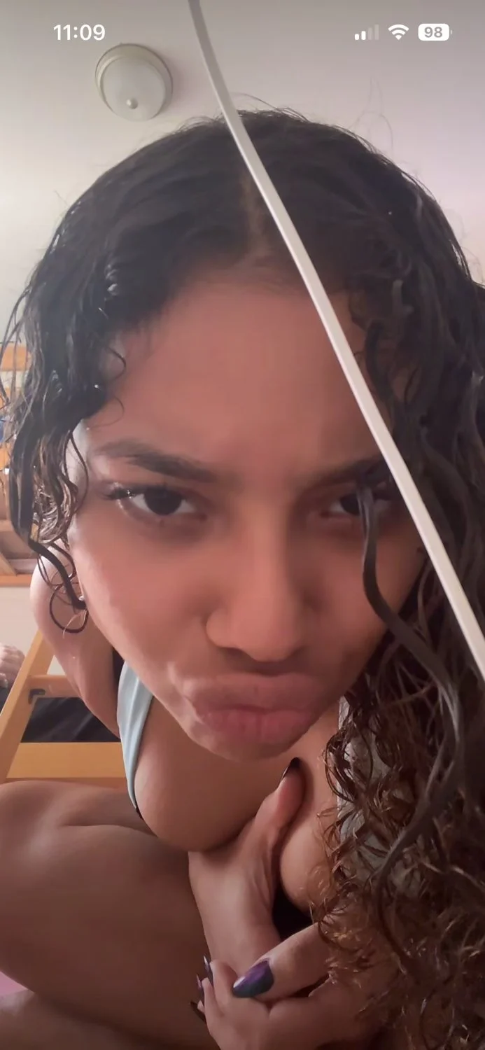 TikTok feet image 14