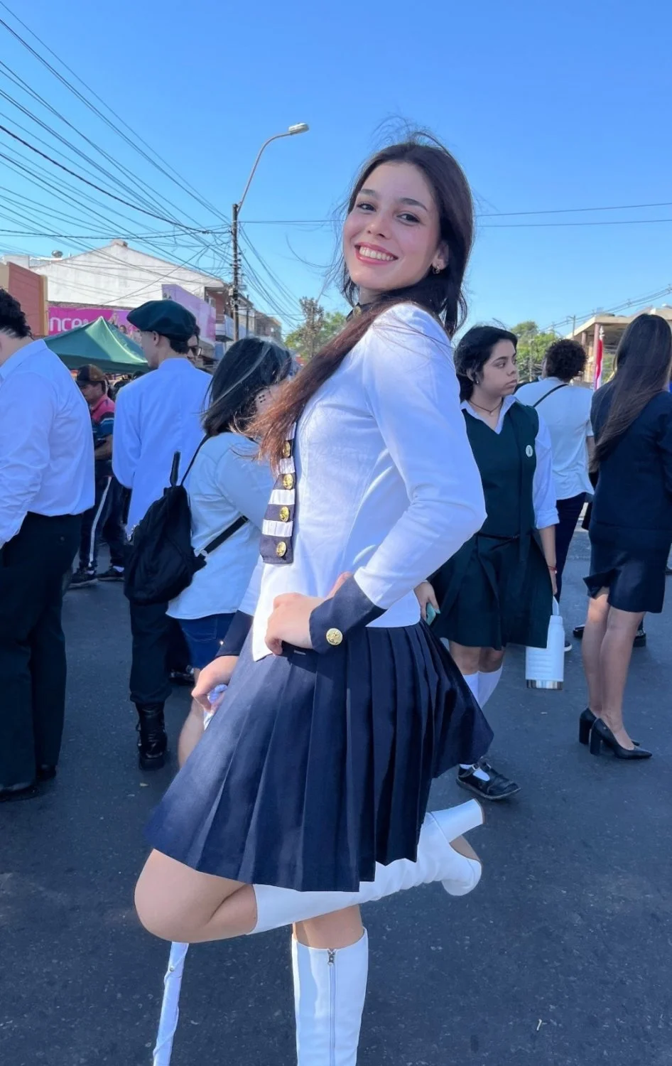 Jazmin linda putita paraguaya pide leche image 10