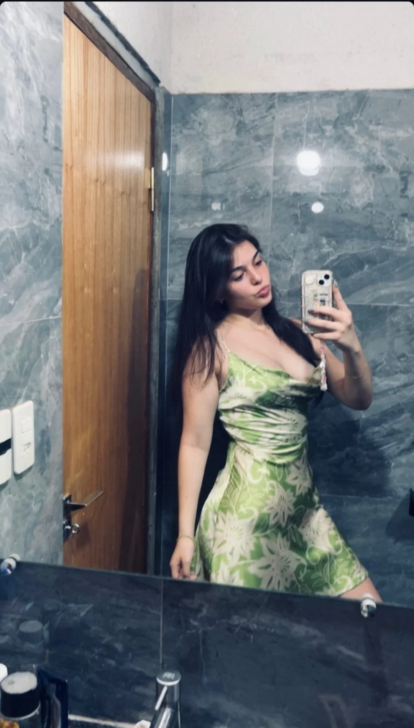 Jazmin linda putita paraguaya pide leche image 27
