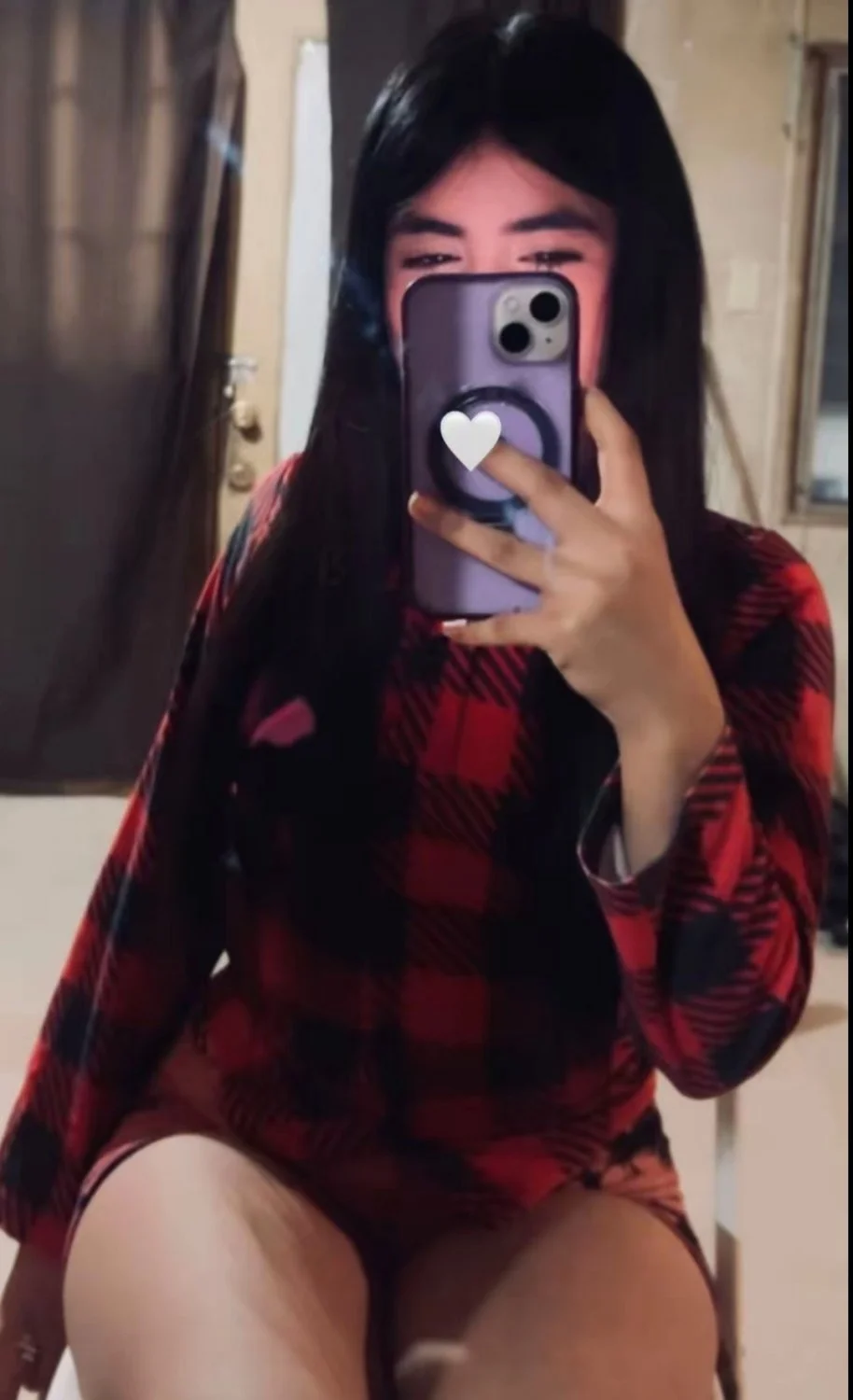 ella sabe que es una zorrita image 4
