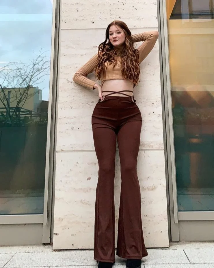 Slutty redhead got all the moves image 3