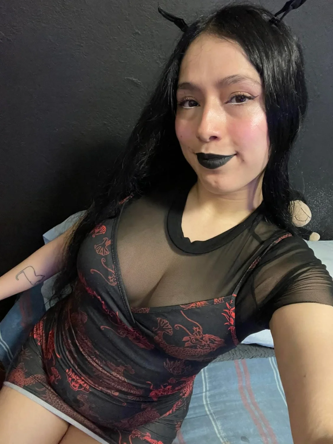 La putita de mi novia...esta bien chichona...que la disfruten image 41
