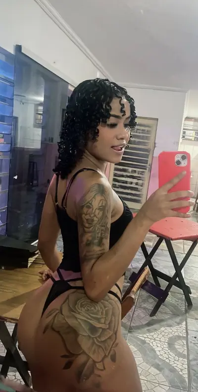 Novinha pretinha da favela do rabo delicioso!!! novinha, vazou, vazada, vazados, amador, caiu na net cover image