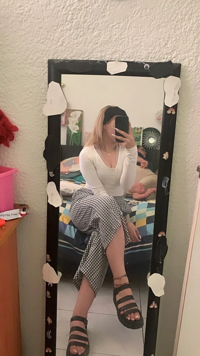 Gabby 19 image 11