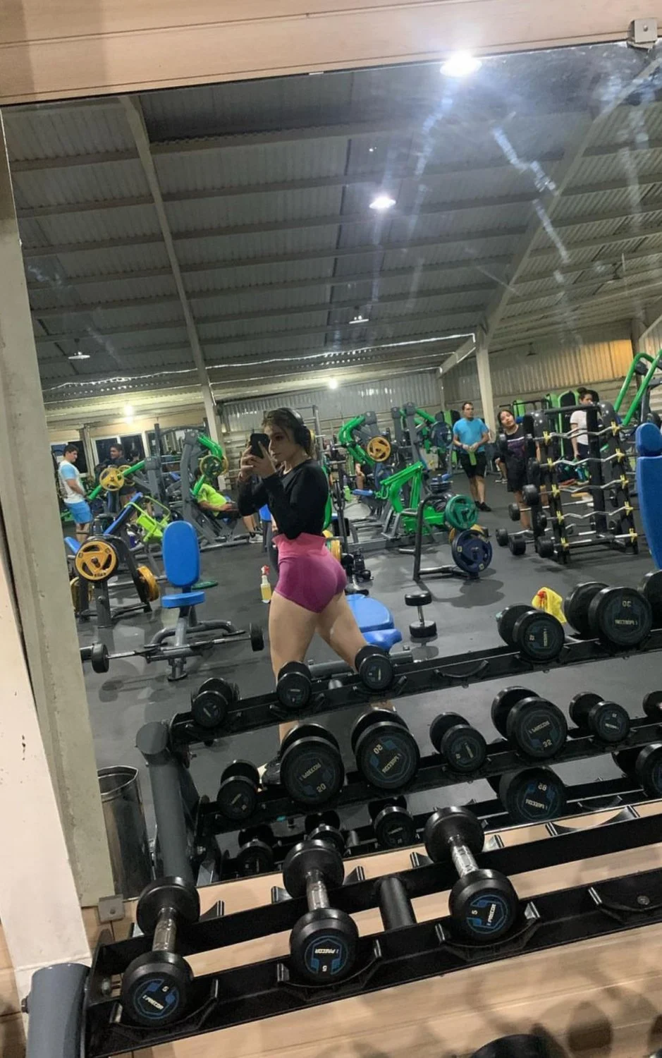 Gabby 19 image 4