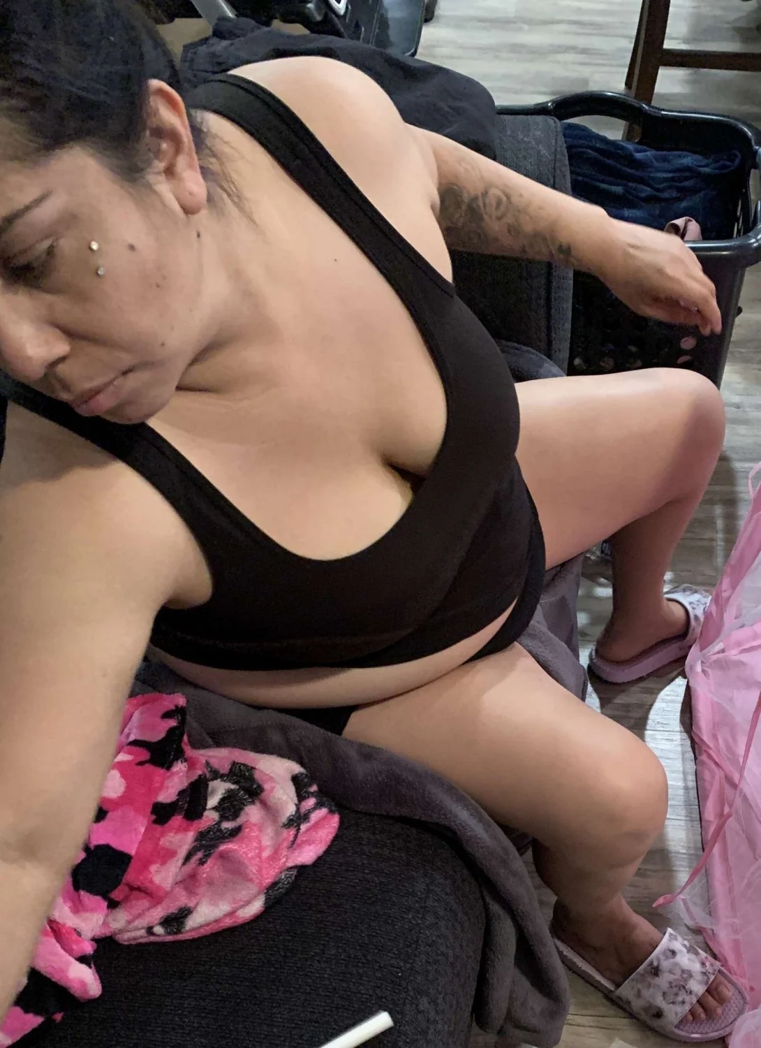 Turning my sister into a webslut 😈 image 14